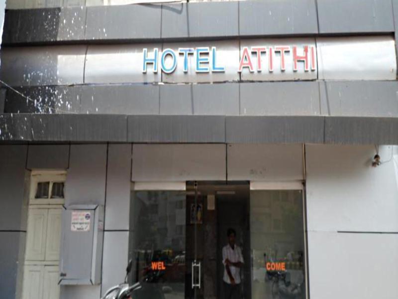 Hotel Atithi Ahmedabad Exterior photo